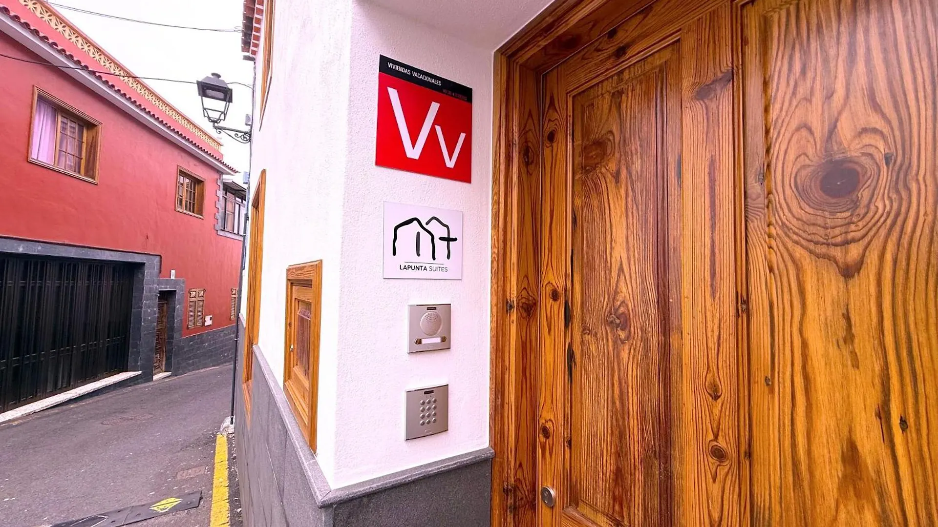 Tropicalidays La Punta Suites Apartment 로스 레알레호스