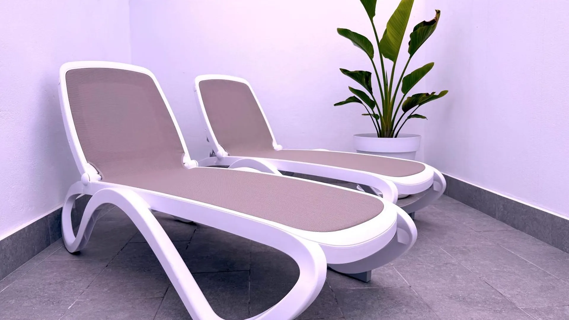Tropicalidays La Punta Suites Apartment 로스 레알레호스